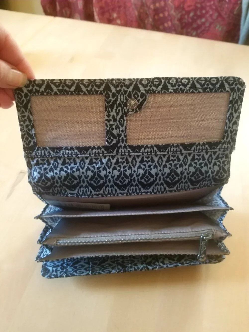 Kipling Wallet - Picture 5 of 9